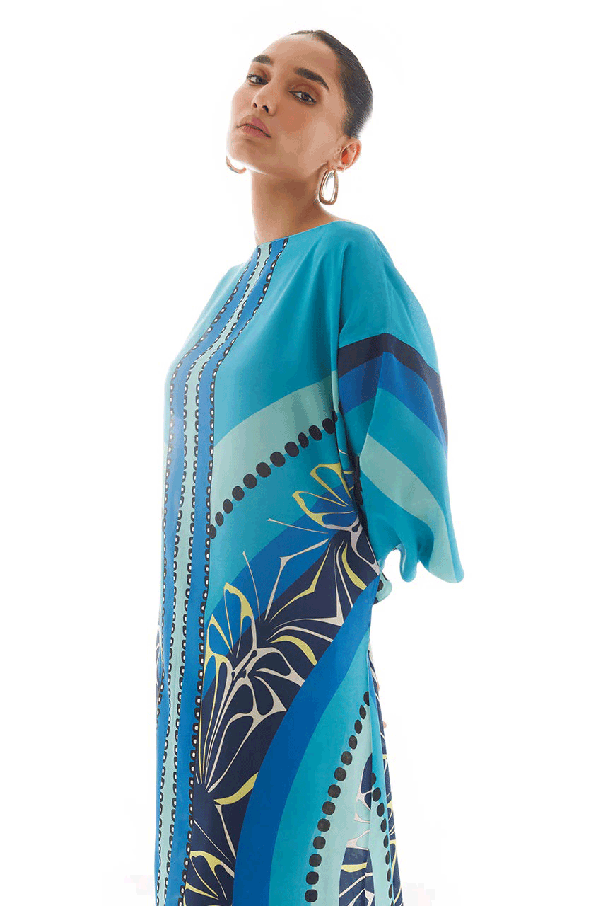 Pakistani Kaftan Design: Contemporary Blue Hues and Comfort - Kaftan.ae