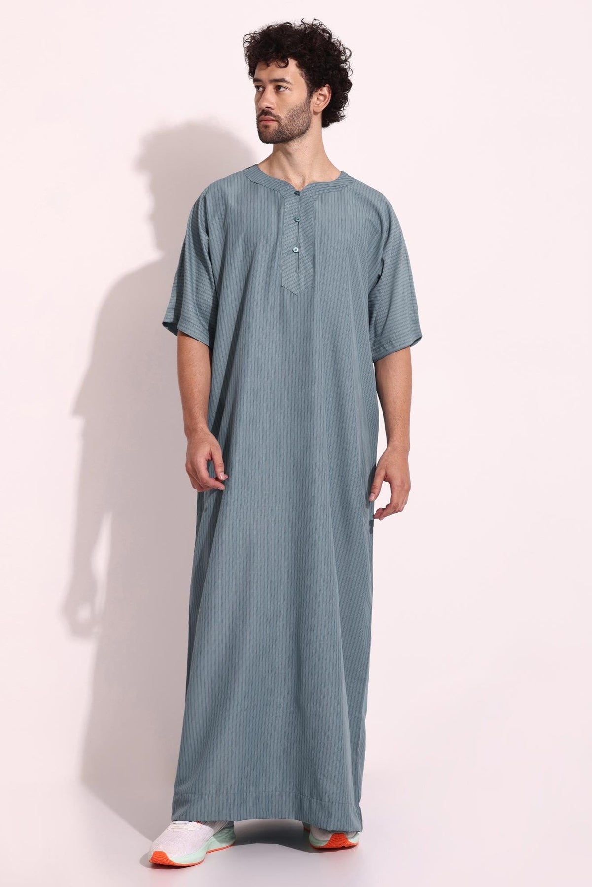 modern arabic dress male Arabic Dress: Men's Half Sleeve Thobe for Elevated Casual Style