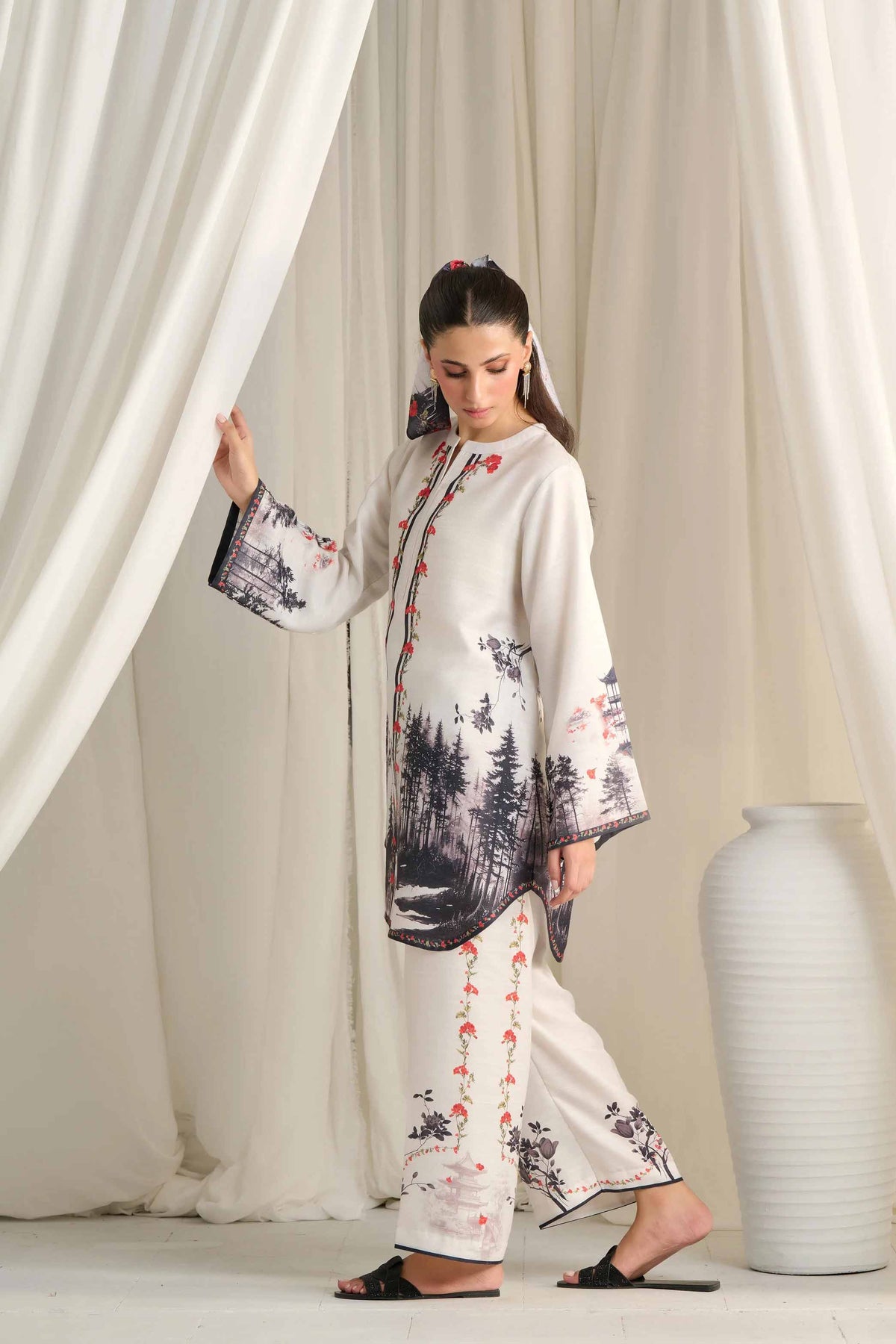 Pakistani Cod Set Pakistani Co Ord Set: Timeless Style for Modern Women (Mev) - Kaftan.ae